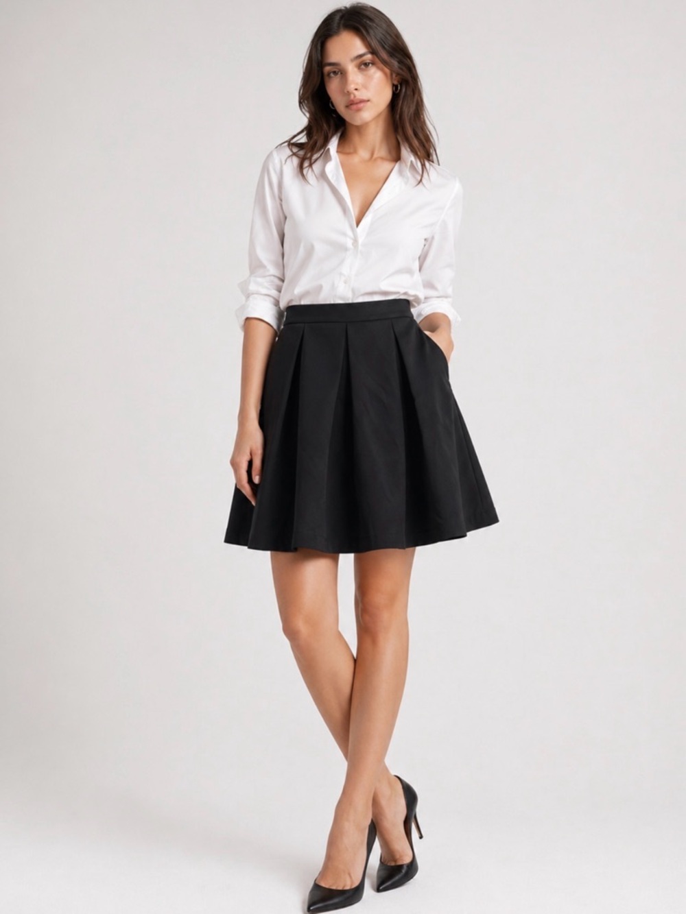 Forever 21 Black Pleated Circle Skirt with pockets size XS NWOT